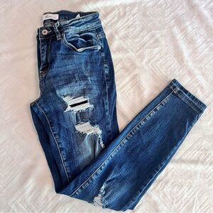 ***💲BOGO💲*** Kancan distressed Jean